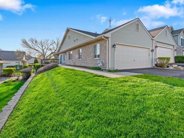 Condo for sale in Mchenry, Illinois