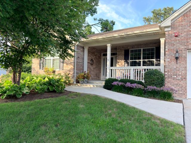 House for sale in Hoffman Estates, Illinois