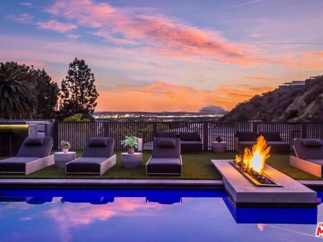 Property for rent in Canoga Park, California