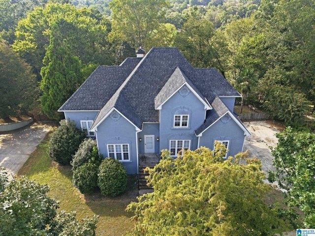 House for sale in Hoover, Alabama