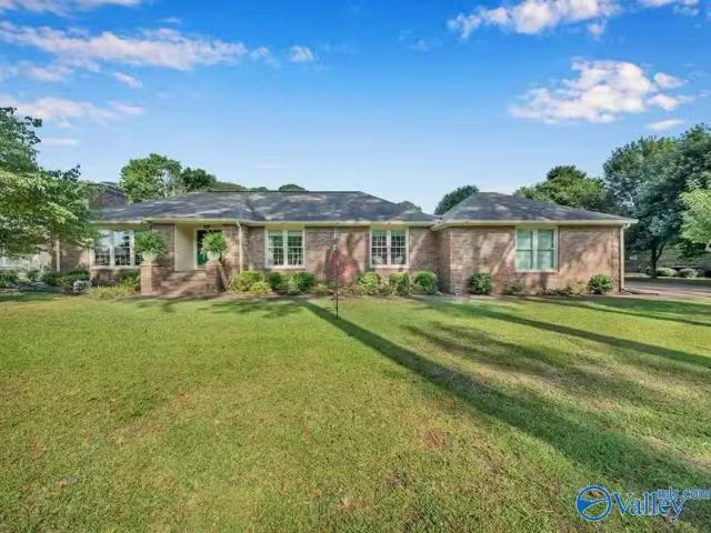 House for rent in Albertville