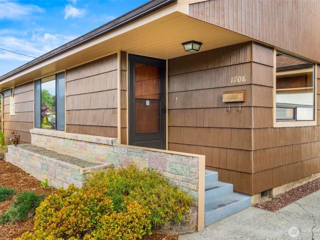House for sale in Olympia, Thurston County
