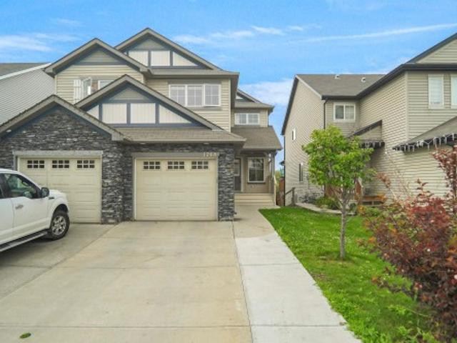 House for sale in Wedgewood, Alberta