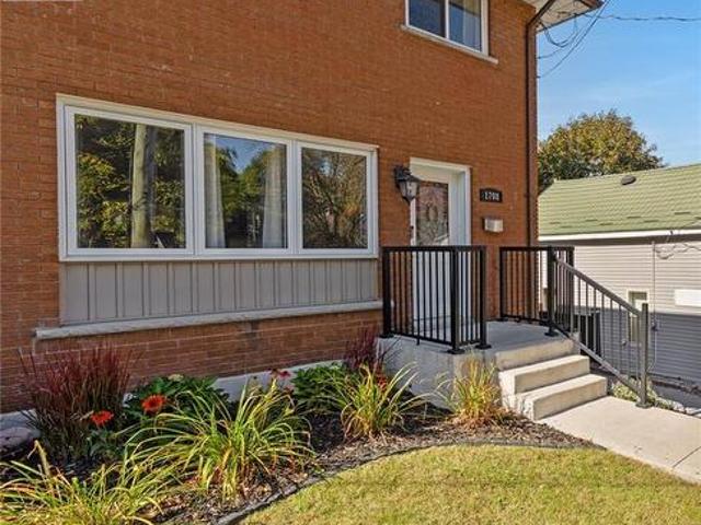 House for sale in Hespeler, Cambridge