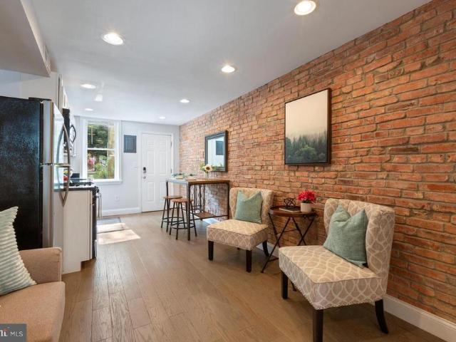 Townhouse for sale in Gibsonton, Maryland