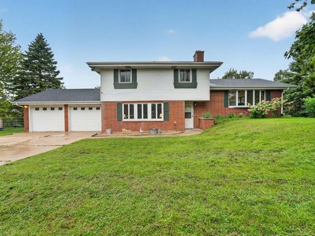 House for sale in Union Grove, Racine County
