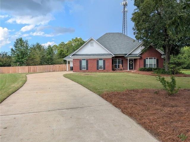 Townhouse for sale in Auburn, Alabama
