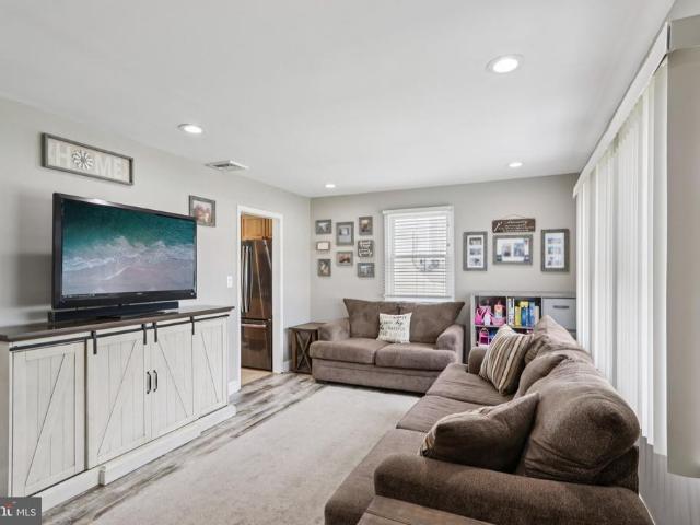 House for sale in Croydon, Bristol Township