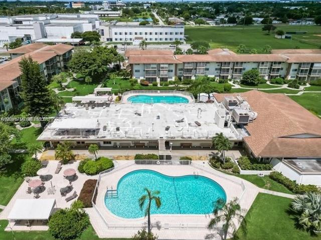 Condo for sale in North Miami Beach, Florida