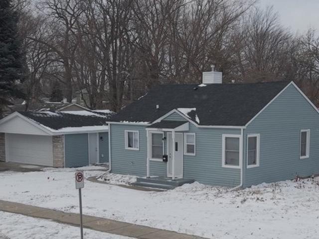 House for sale in Hazel Crest, Illinois