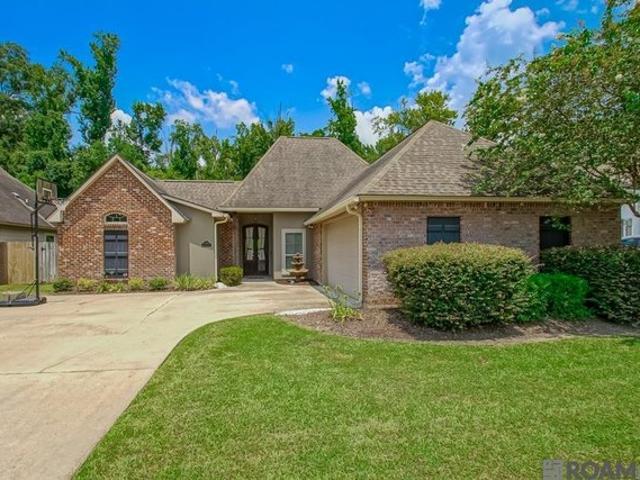 House for sale in Greenwell Springs, Louisiana