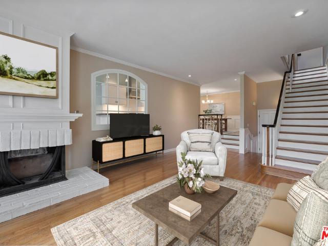 Condo for sale in Canoga Park, California