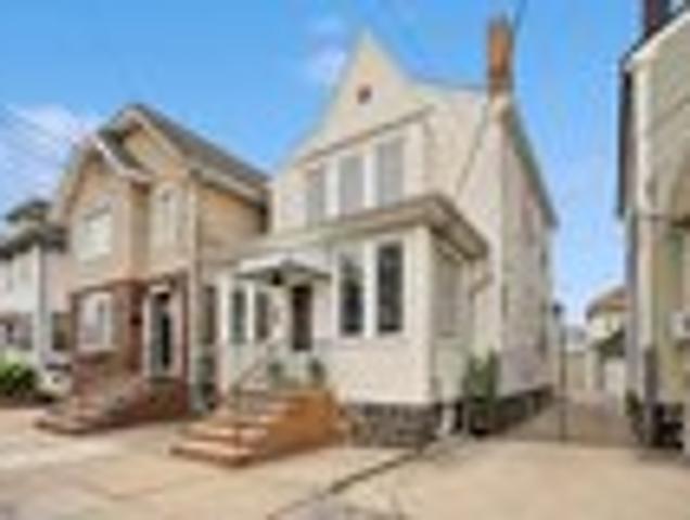 House for sale in North Bergen, New Jersey