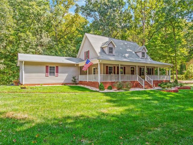 House for sale in Yadkinville, North Carolina