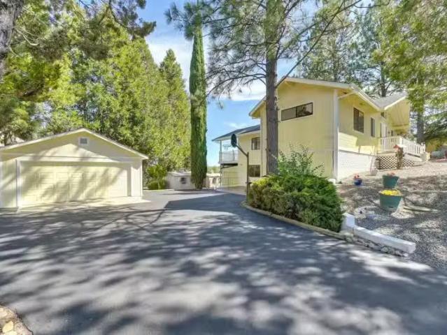 House for rent in Lake, California