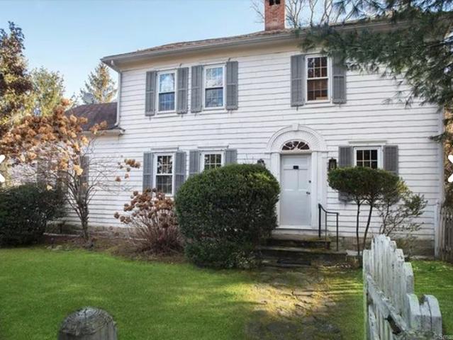 House for rent in Cos Cob, Connecticut