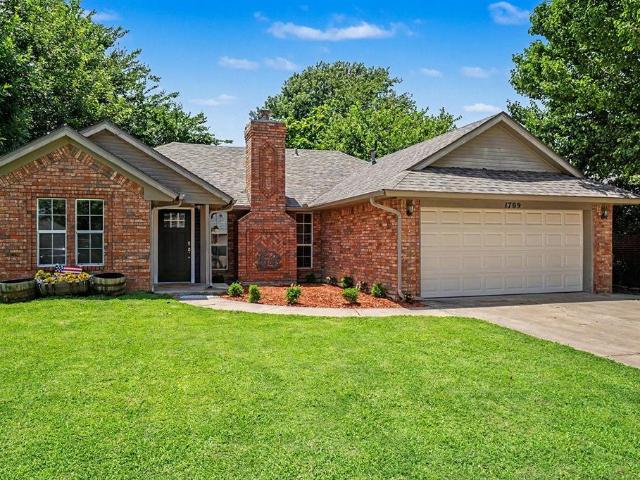 House for sale in Choctaw, Oklahoma