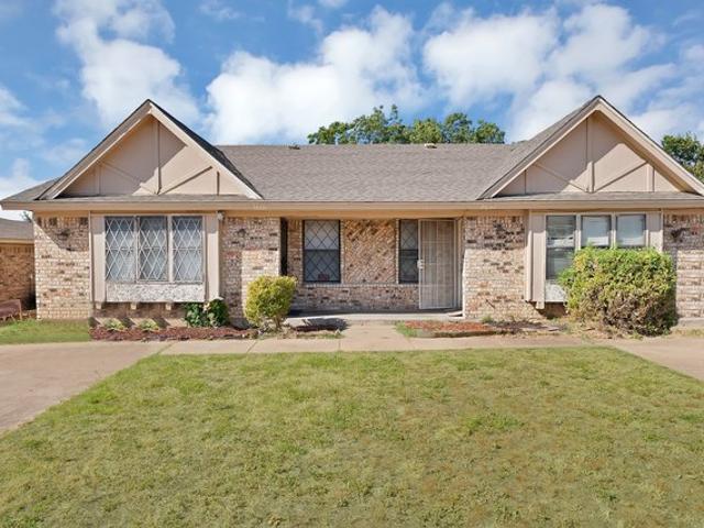 House for sale in Arlington, Texas