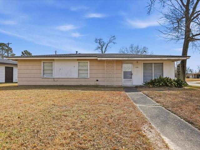 House for sale in Mauriceville, Texas