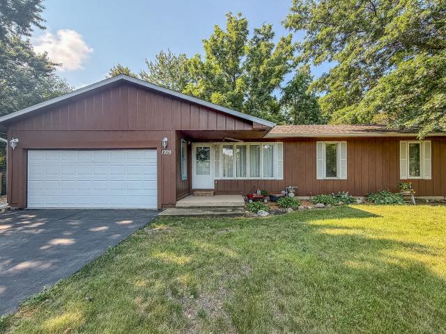 House for sale in Mahomet, Illinois