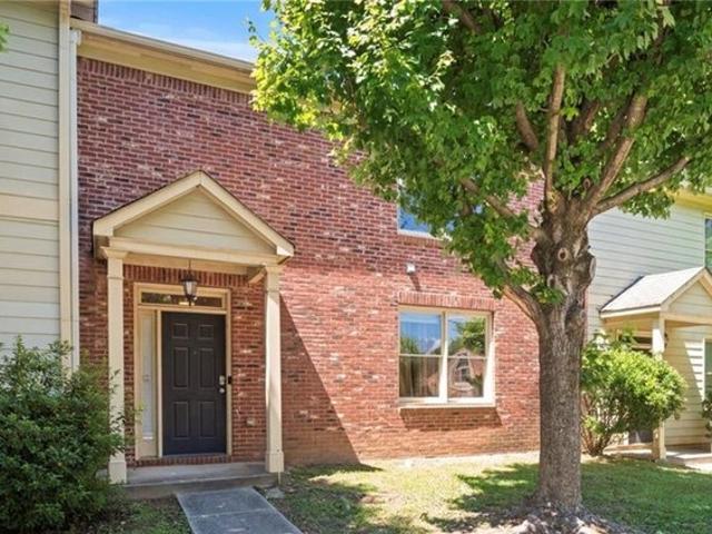 Townhouse for sale in East Point, Georgia