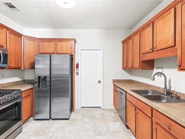 Townhouse for sale in East Point, Georgia