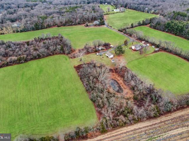 Ranch for sale in Cream Ridge, New Jersey