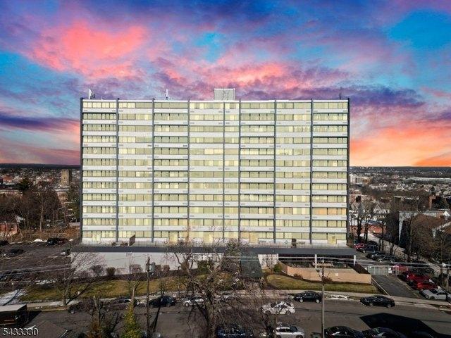 Condo for sale in Passaic, New Jersey