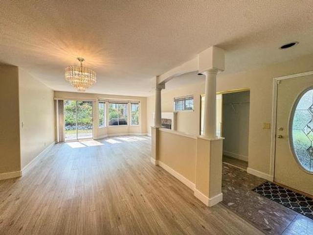 House for sale in Walnut Grove, British Columbia