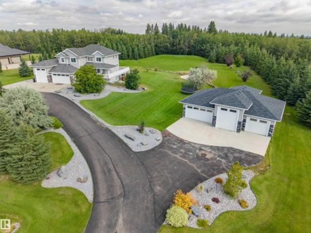 House for sale in Alberta