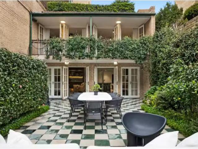 Apartment for rent in Lower North Shore, Sydney