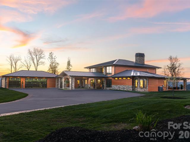 House for sale in Weaverville, North Carolina