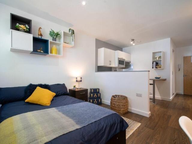 Apartment for rent in Barbican, Mount Wise