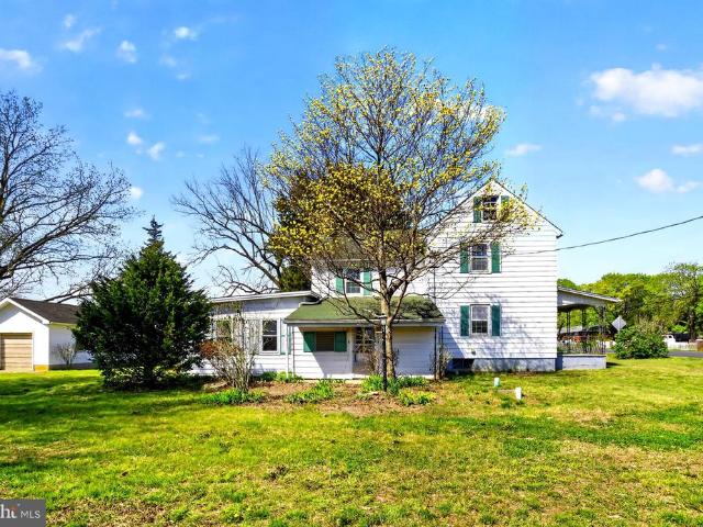 House for sale in Rosenhayn, New Jersey