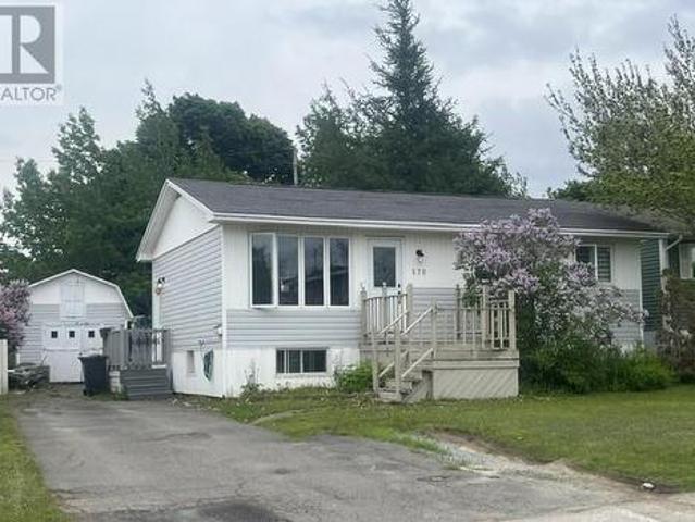 House for sale in Benton, Newfoundland And Labrador