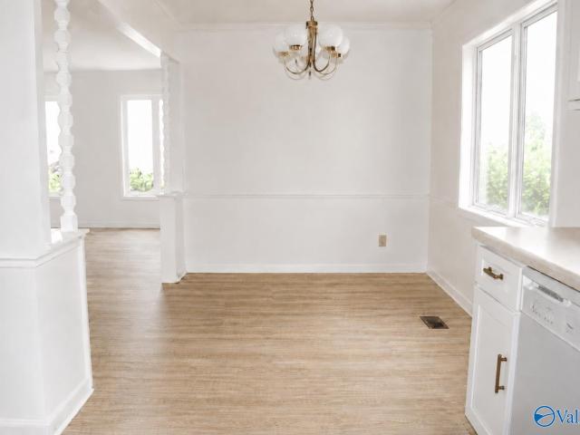 House for sale in Guntersville, Alabama