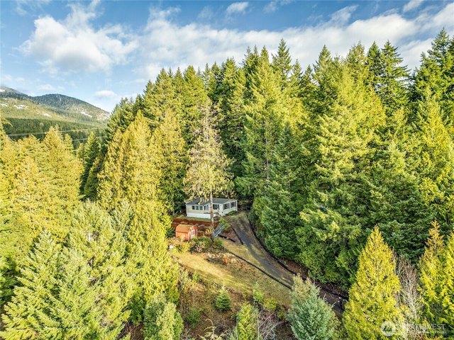 House for sale in Brinnon, Washington