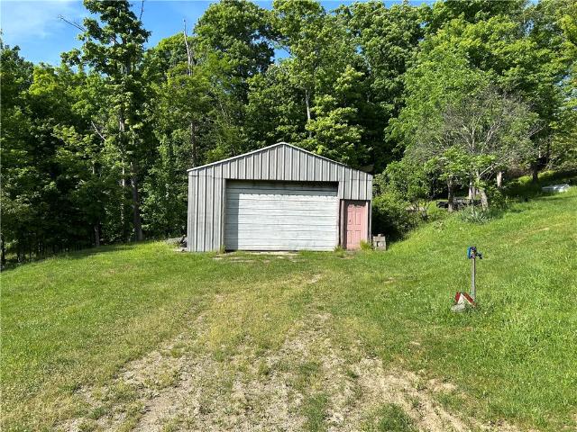 Farm for sale in Spring Church, Pennsylvania