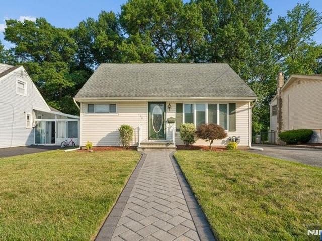 House for sale in Saddle Brook, New Jersey