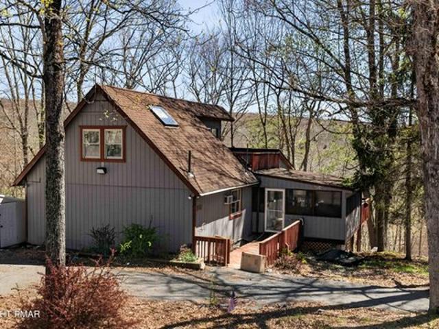 House for sale in Dingmans Ferry, Pennsylvania