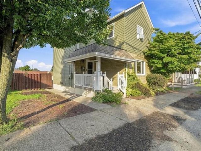 House for sale in Uniontown, Pennsylvania