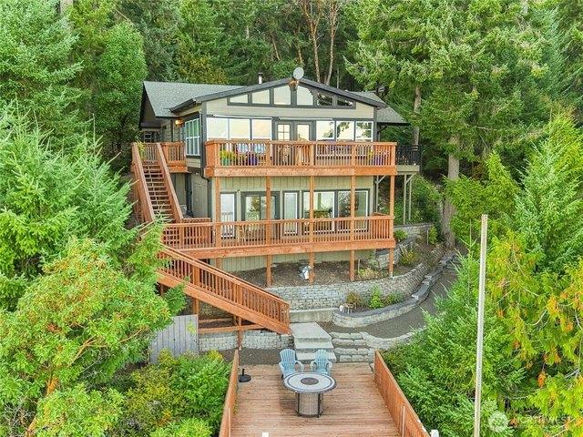 House for sale in Shelton, Washington