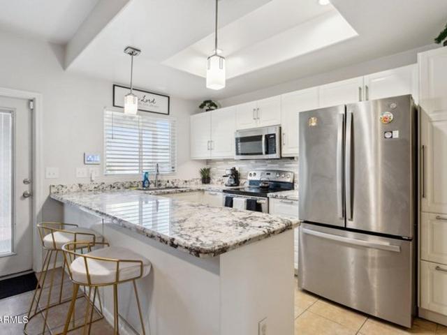 Townhouse for sale in Gilbert, Arizona