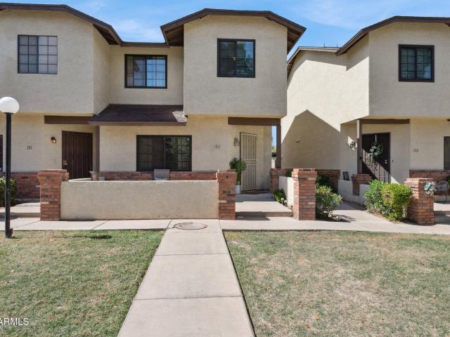 Townhouse for sale in Gilbert, Arizona