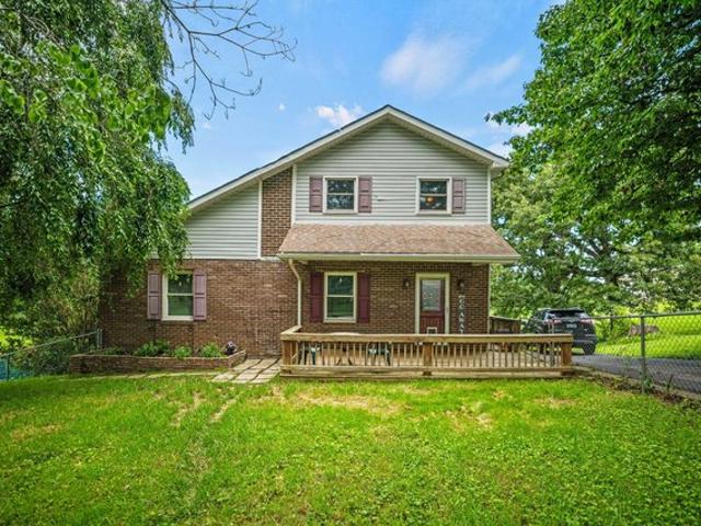 House for sale in Science Hill, Kentucky