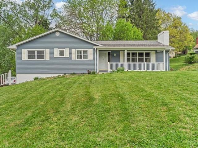 House for sale in New Martinsville, West Virginia