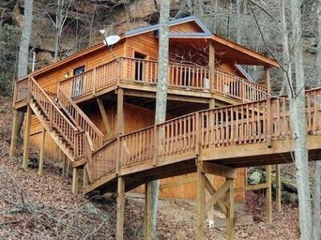 House for sale in Powell, Kentucky