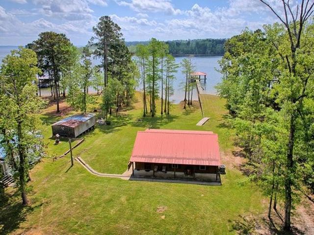 House for sale in Sabine, Texas