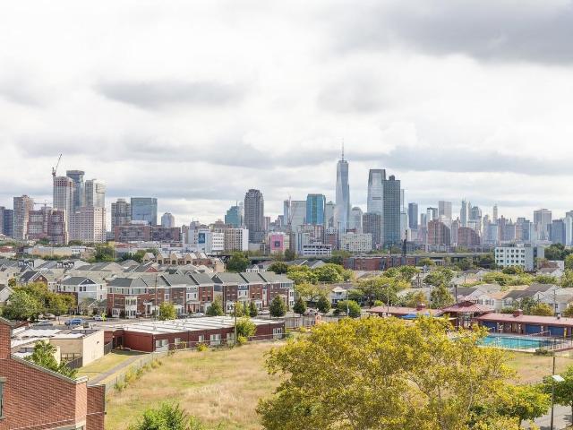 Apartment for rent in Hudson, New Jersey