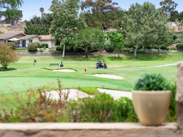 Townhouse for sale in Solana Beach, California